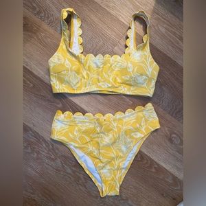 Cupshe Yellow Flower Bikini